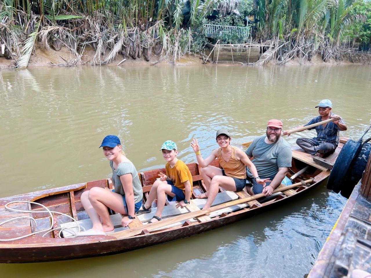 Hide Away Bungalows In Ben Tre City Ngoại thất bức ảnh