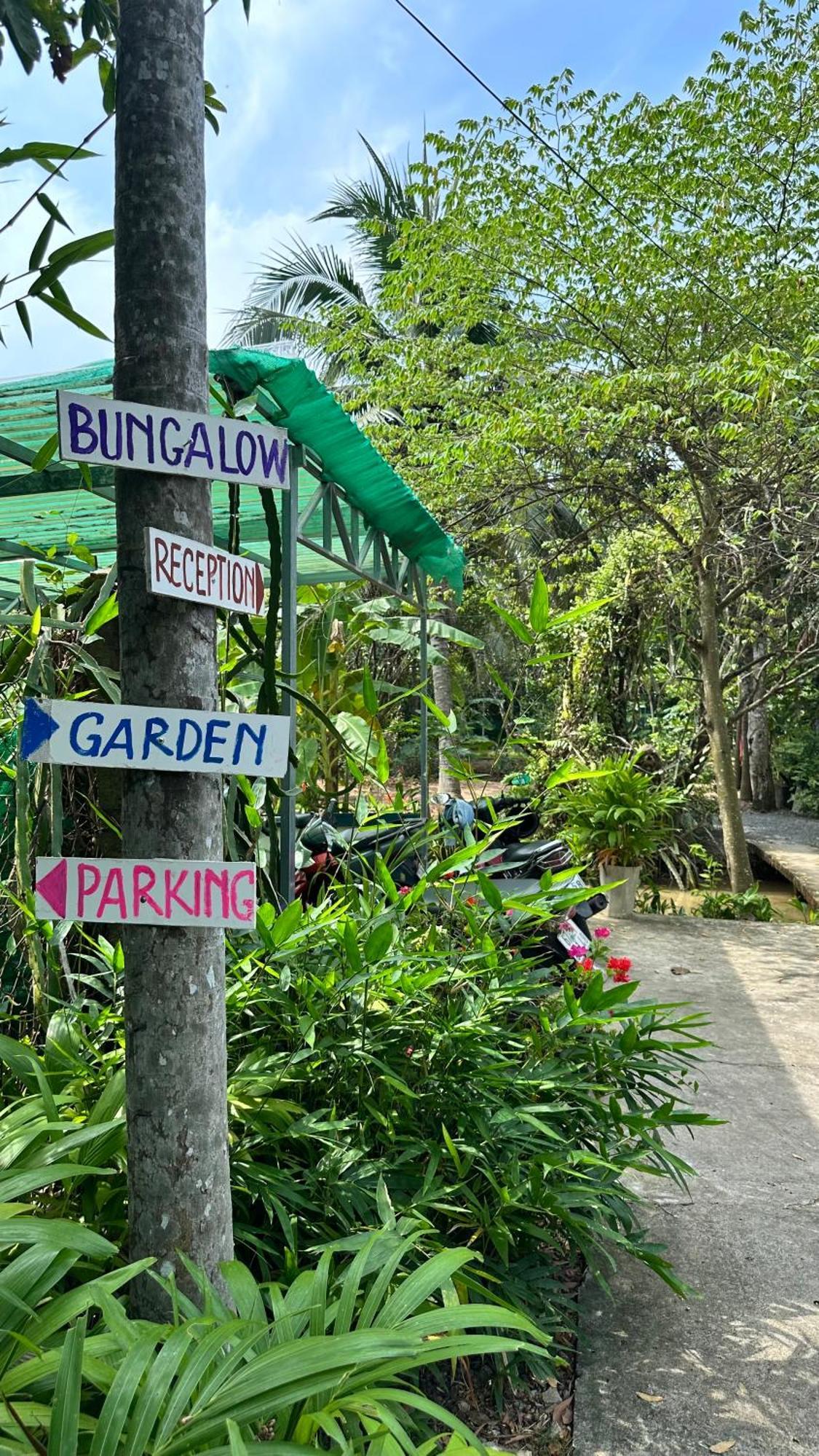 Hide Away Bungalows In Ben Tre City Ngoại thất bức ảnh